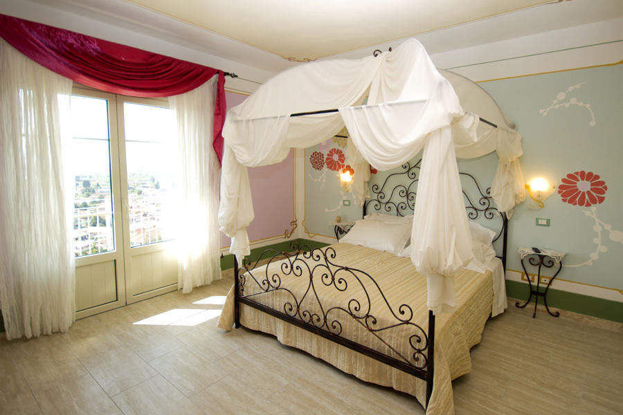 La Chandelle มาสซาโรซา ห้อง รูปภาพ